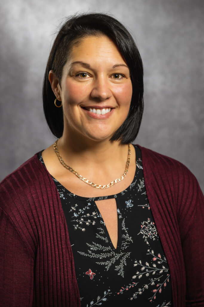 Sonia Nowlan, Coordonnatrice des activités